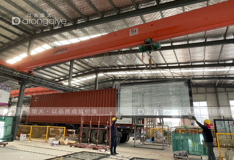 �s�󹫽���܇ͤ�S�ҳ����Ŀ��Dһ